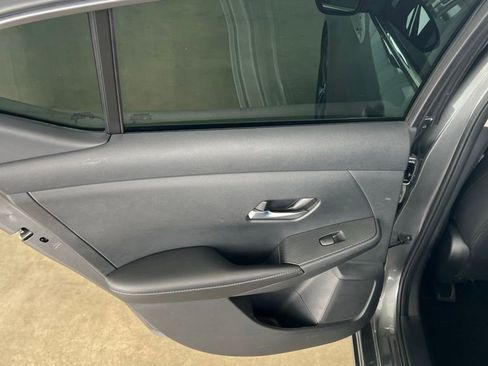 Used 2022 Nissan Sentra SV w/ All-Weather Package image 16