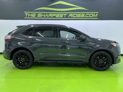 Used 2021 Ford Edge ST-Line FWD image 11