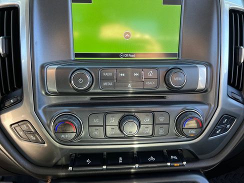 Used 2018 Chevrolet Silverado 1500 LTZ w/ Sport Package image 18