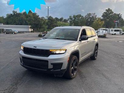 Used 2021 Jeep Grand Cherokee L Laredo