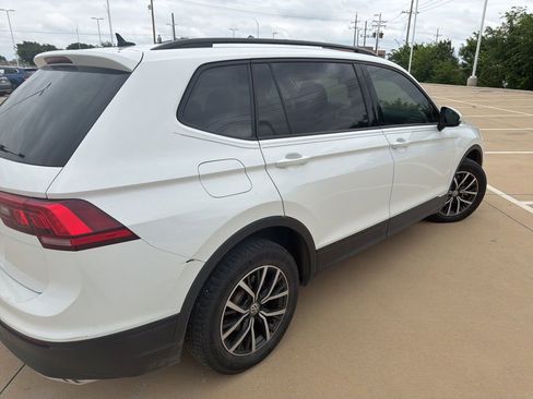 Used 2021 Volkswagen Tiguan S FWD image 3