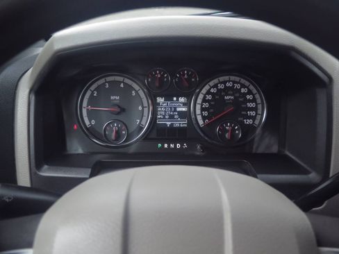 Used 2011 RAM 1500 Classic SLT AWD/4WD image 8