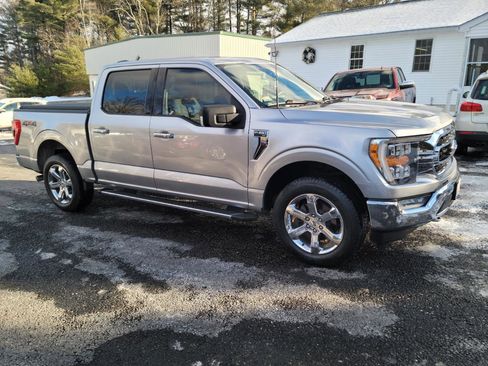 Used 2021 Ford F150 XLT w/ Equipment Group 302A High AWD/4WD image 5