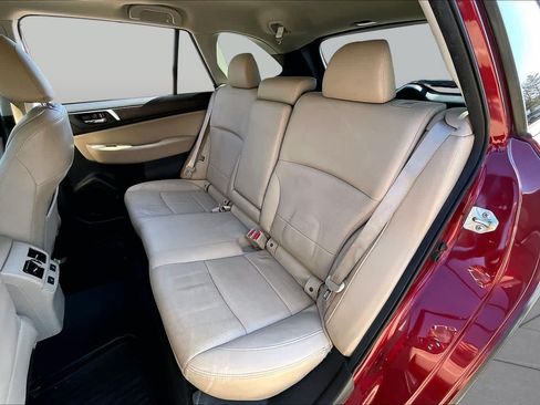 Used 2016 Subaru Outback 2.5i Limited AWD/4WD image 19