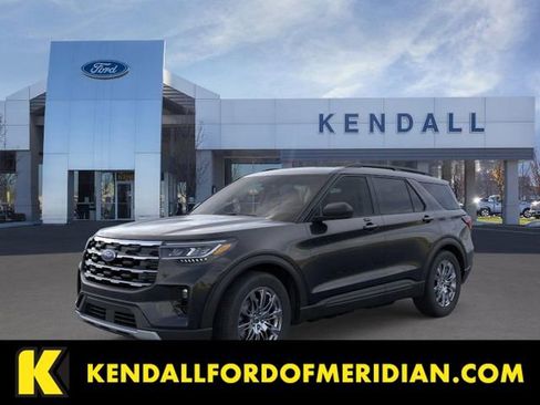 New 2026 Ford Explorer Active w/ Active Comfort Package image 1