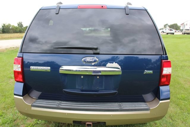 Used 2011 Ford Expedition XLT w/ 203A Rapid Spec Order Code AWD/4WD image 11