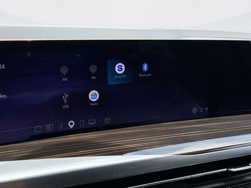 Certified 2026 Cadillac Escalade ESV Luxury AWD/4WD image 15