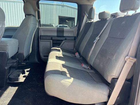 Used 2018 Ford F150 XL w/ Equipment Group 101A Mid AWD/4WD image 17
