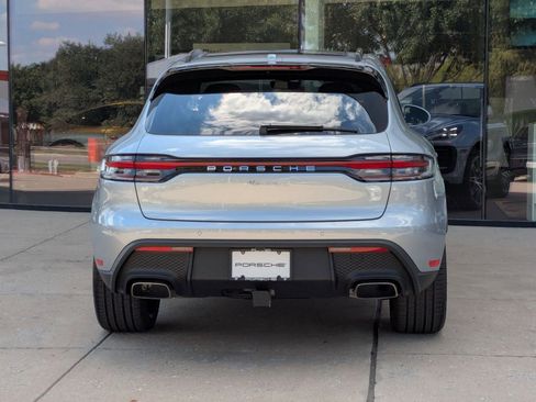 New 2026 Porsche Macan image 10