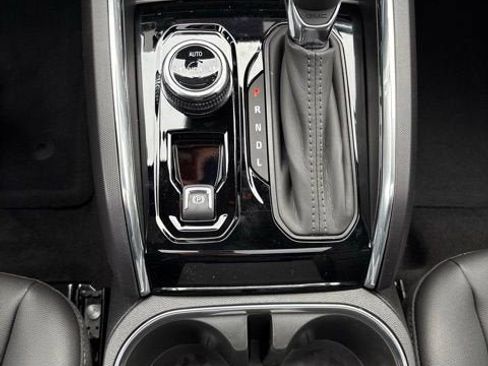 New 2026 GMC Canyon Elevation w/ Convenience Package image 25