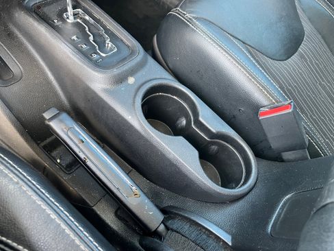 Used 2014 Jeep Wrangler Freedom Edition image 30