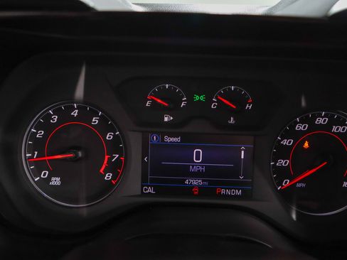 Used 2021 Chevrolet Camaro LT image 15