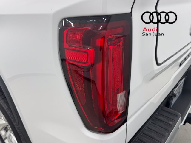 Used 2020 GMC Sierra 1500 SLT RWD image 12