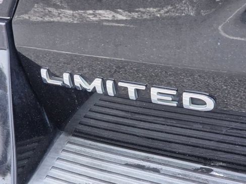 Used 2019 Ford Expedition Max Limited RWD image 14