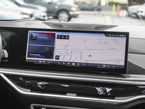 Used 2026 BMW X7 M60i image 14