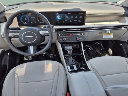New 2026 Hyundai Tucson SE FWD image 11