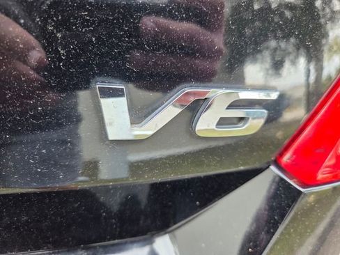 Used 2011 Honda Accord EX-L image 4