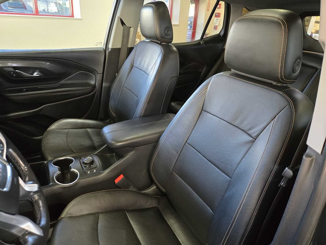 Used 2020 GMC Terrain SLT w/ Preferred Package AWD/4WD image 23