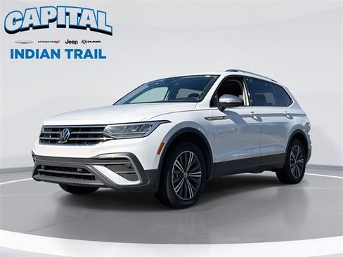 Used 2024 Volkswagen Tiguan Wolfsburg Edition image 1