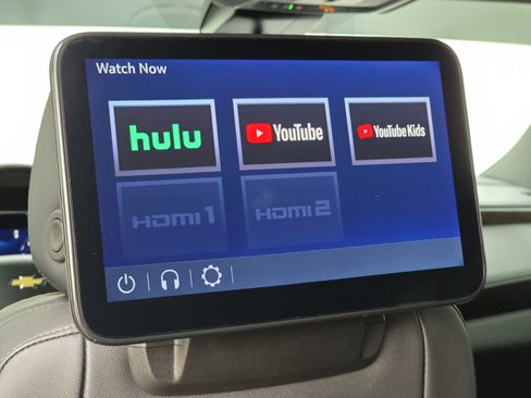 Used 2024 Chevrolet Tahoe High Country w/ Advanced Technology Package image 35