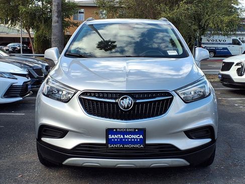 Used 2022 Buick Encore Preferred w/ Safety Package image 2