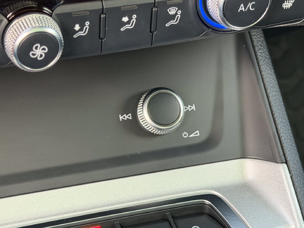Certified 2023 Audi Q3 2.0T Premium Plus AWD/4WD image 34