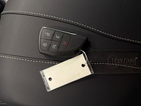 New 2026 GMC Acadia Elevation image 35