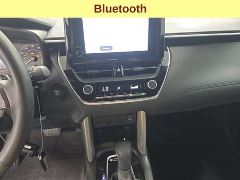 Used 2025 Toyota Corolla Cross AWD Hybrid image 13