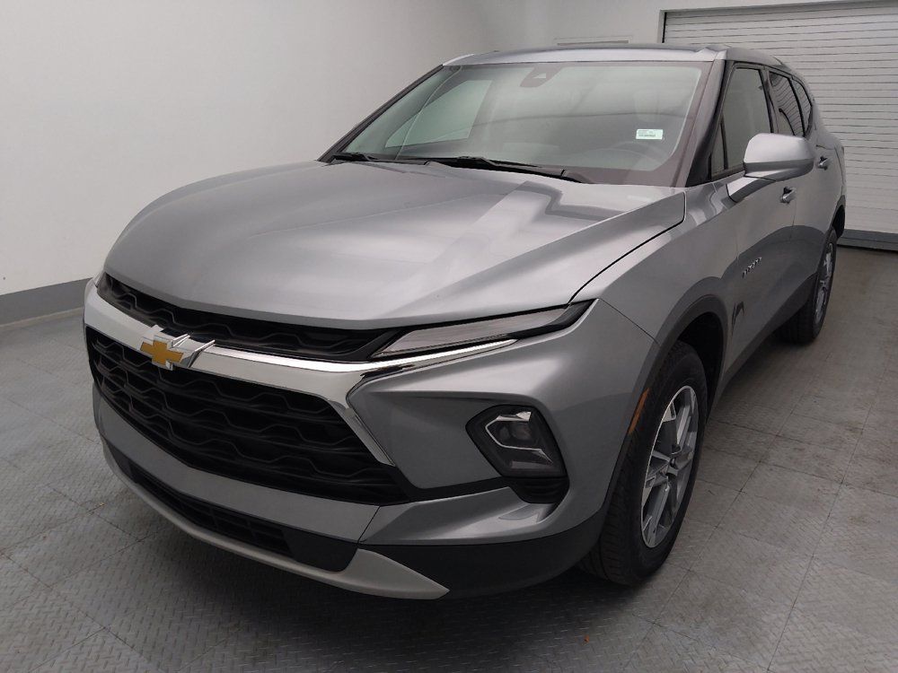 Used 2025 Chevrolet Blazer LT FWD image 15