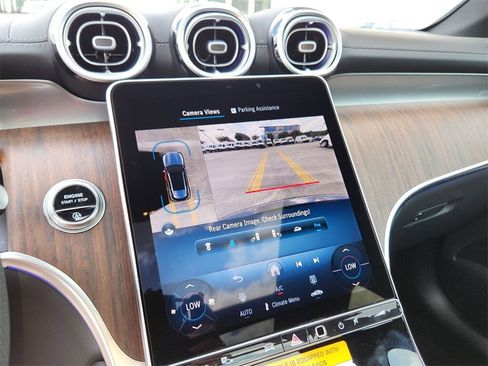 New 2025 Mercedes-Benz GLC 300 GLC 300 image 18