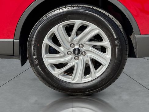 Certified 2023 Lincoln Corsair FWD image 9