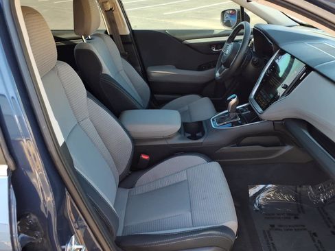 Certified 2025 Subaru Outback Premium w/ Popular Package #1A image 19