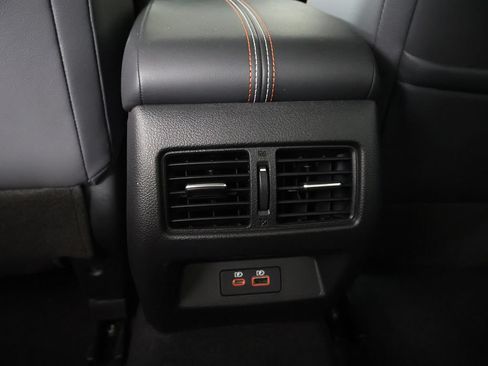 Used 2023 Nissan Altima 2.0 SR FWD image 47
