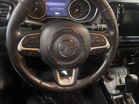 Used 2020 Jeep Compass Limited image 10