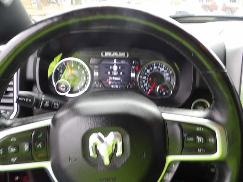 Used 2019 RAM 1500 Big Horn image 12