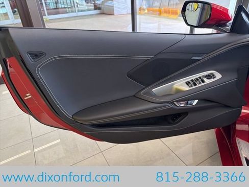 Used 2024 Chevrolet Corvette Stingray Convertible w/ 1LT RWD image 20