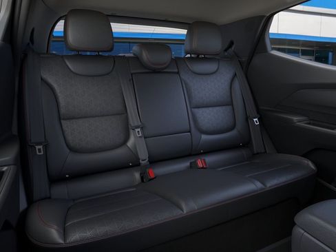 New 2027 Chevrolet Bolt RS w/ Technology Package FWD image 17