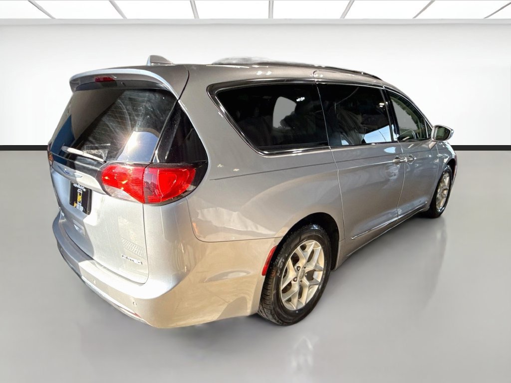 Used 2020 Chrysler Pacifica Limited FWD image 6