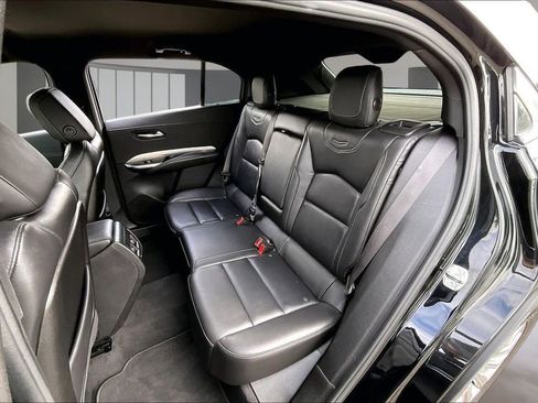 Used 2021 Cadillac XT4 Premium Luxury AWD/4WD image 28