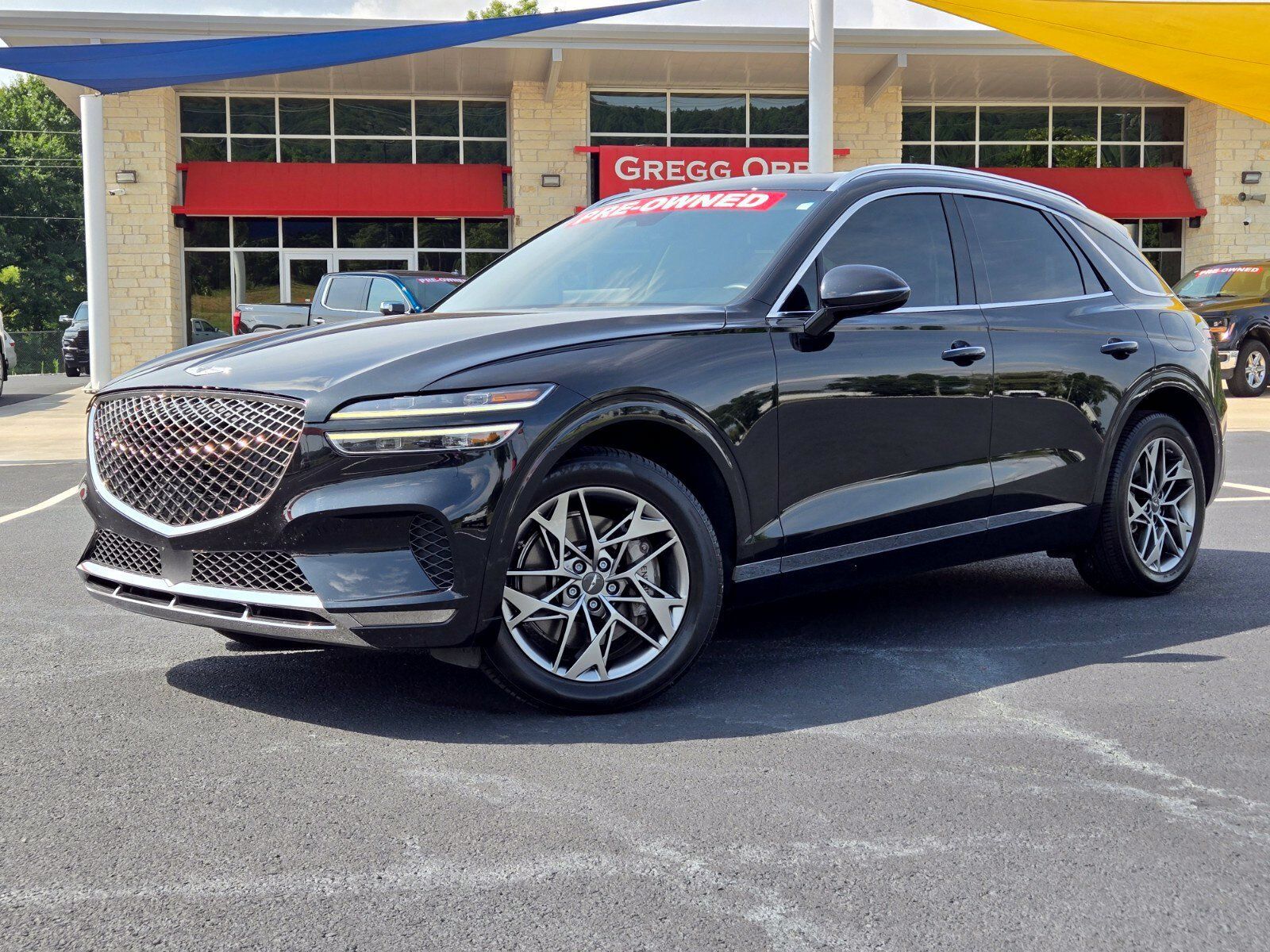 Used 2023 Genesis GV70 2.5T w/ Select Package AWD/4WD image 1