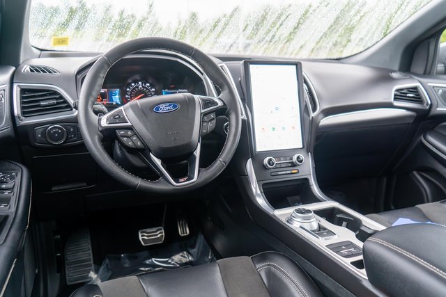 Certified 2022 Ford Edge ST w/ Equipment Group 401A AWD/4WD image 13