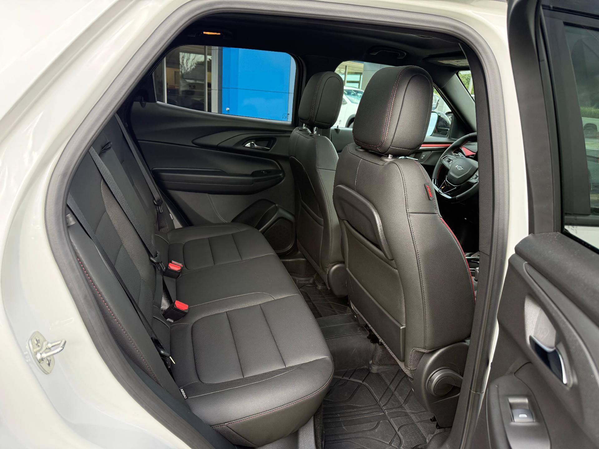 Certified 2024 Chevrolet TrailBlazer RS w/ Convenience Package AWD/4WD image 10