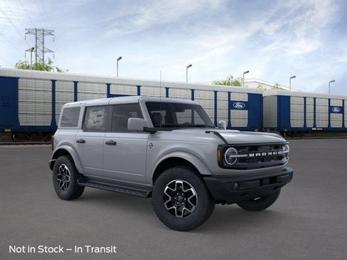 New 2026 Ford Bronco Outer Banks AWD/4WD image 39