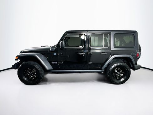 Used 2024 Jeep Wrangler Unlimited AWD/4WD image 4
