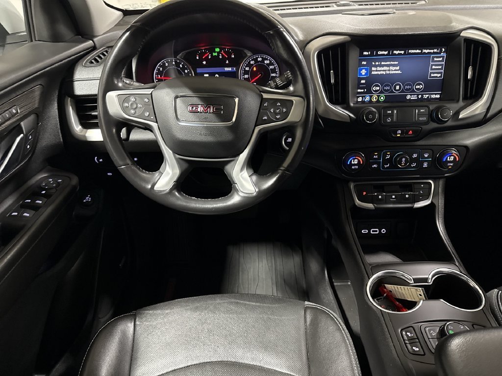 Used 2022 GMC Terrain SLT w/ Infotainment Package II AWD/4WD image 11