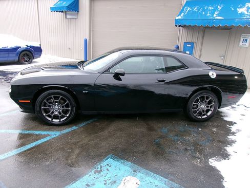 Used 2018 Dodge Challenger GT w/ GT Interior Package image 3
