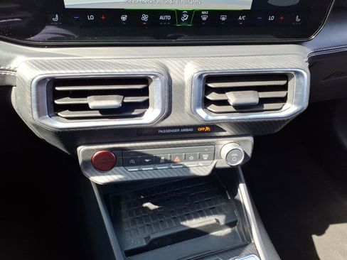 Used 2024 Ford Mustang Premium image 17