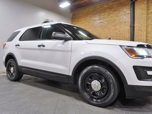 Used 2019 Ford Explorer 4WD Police Interceptor image 8