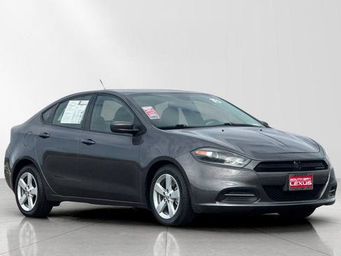 Used 2016 Dodge Dart SXT FWD image 8