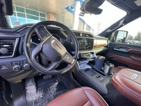 Used 2024 GMC Sierra 2500 Denali Ultimate w/ Snow Plow Prep/Camper Package image 14